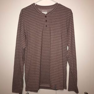Men’s long sleeve Columbia shirt